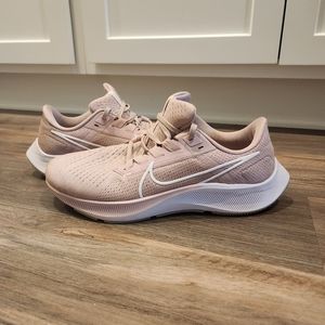 Nike Air Zoom Pegasus 38 - Women's Size 10, Champagne/Pink